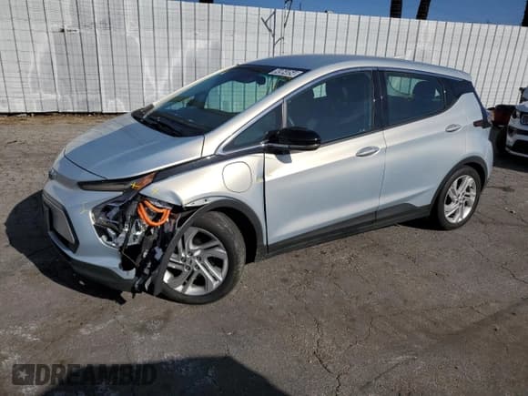✅ 2023 Chevrolet Bolt EV 1LT • VIN: 1G1FW6S0XP4193004 • Lot: 84964054. Wystawiony na Copart z przebiegiem 38 995 mil. Bezpłatny archiwum sprzedaży aukcyjnych z USA i szczegółowy raport historii pojazdu na DreamBid. Zdjęcie 1.
