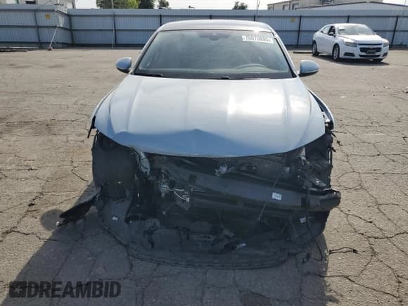 ✅ 2025 Volkswagen Jetta SEL • VIN: 3VWGX7BU2SM039141 • Lot: 70070885. Listed on Copart with 6,595 mi. Free auction sales archive from the USA and detailed vehicle history report at DreamBid. Image 5.