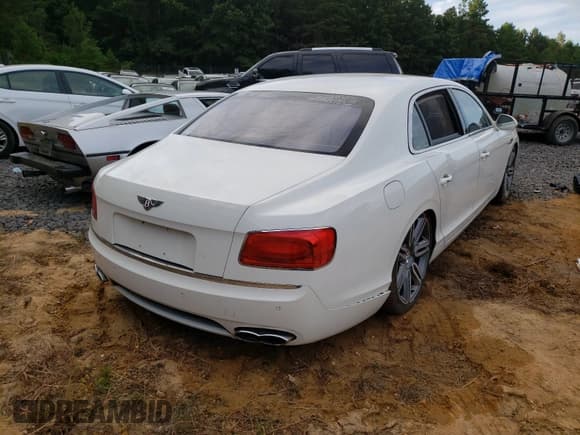 ✅ 2016 Bentley Flying Spur V8 • VIN: SCBET9ZA3G8057224 • Lot: 49170214. Listed on Copart with Not provided. Free auction sales archive from the USA and detailed vehicle history report at DreamBid. Image 4.
