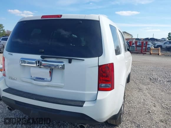 ✅ 2013 Honda Pilot EX-L • VIN: 5FNYF3H75DB015377 • Lot: 43304824. Listed on IAAI with 130,187 mi. Free auction sales archive from the USA and detailed vehicle history report at DreamBid. Image 4.
