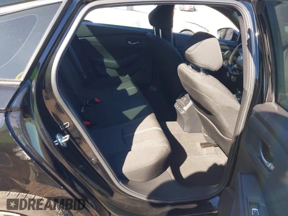 ✅ 2025 Honda Accord Sport • VIN: 1HGCY2F51SA037111 • Lot: 43347857. Wystawiony na IAAI z przebiegiem 4 616 mil. Bezpłatny archiwum sprzedaży aukcyjnych z USA i szczegółowy raport historii pojazdu na DreamBid. Zdjęcie 8.