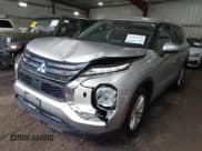 ✅ 2022 Mitsubishi Outlander ES • VIN: JA4J4TA80NZ007901 • Lot: 43354923. Listed on IAAI with 43,672 mi. Free auction sales archive from the USA and detailed vehicle history report at DreamBid. Image 17.