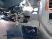 2006 Dodge 3500 SLT z VIN 3D7LX38C96G265695, wystawiony jako IAAI lot #41546242 z przebiegiem 226 757 mil mil oraz . Historia ofert i sprzedaży dostępna na DreamBid. Obrazek 18.