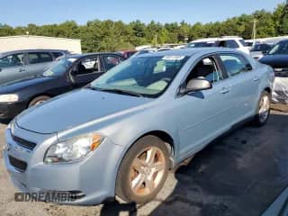 2009 Chevrolet Malibu 1FL z VIN 1G1ZG57B294202599, wystawiony jako Copart lot #80811305 z przebiegiem 112 153 mil mil oraz Szkoda całkowita • Salvage title. Historia ofert i sprzedaży dostępna na DreamBid. Obrazek 1.