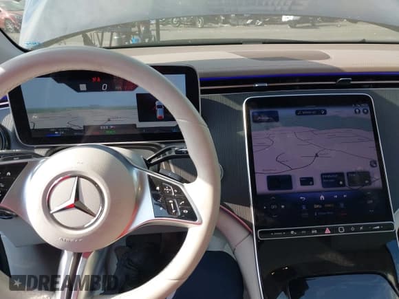 ✅ 2023 Mercedes-Benz EQE 350 • VIN: 4JGGM1CBXPA013666 • Лот: 42714484. Опубликован ранее на IAAI с пробегом 30 270 миль. Бесплатный доступ к архиву аукционных продаж из США и подробный отчёт об истории автомобиля на DreamBid. Изображение 19.