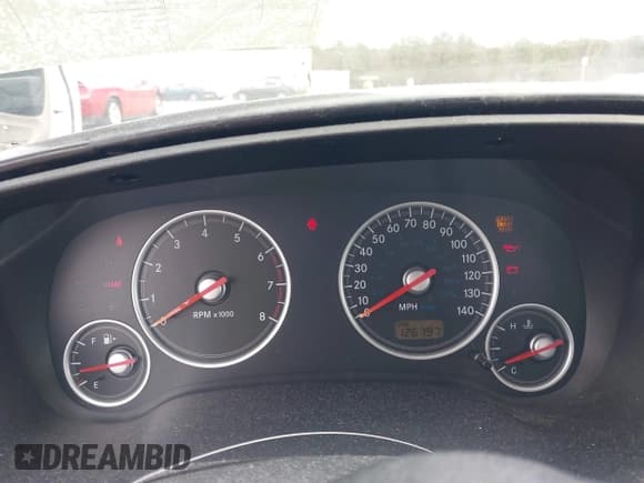 ✅ 2004 Chrysler Sebring LXi • VIN: 4C3AG52H24E104341 • Lot: 41514195. Wystawiony na IAAI z przebiegiem 126 797 mil. Bezpłatny archiwum sprzedaży aukcyjnych z USA i szczegółowy raport historii pojazdu na DreamBid. Zdjęcie 7.