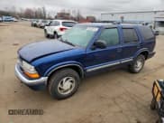 ✅ 2000 Chevrolet Blazer LT • VIN: 1GNDT13WXY2191514 • Lot: 93420615. Listed on Copart with 170,197 mi. Free auction sales archive from the USA and detailed vehicle history report at DreamBid. Image 1.