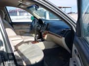 ✅ 2008 Hyundai Santa Fe SE • VIN: 5NMSH13E48H198544 • Lot: 43775442. Listed on IAAI with 317,914 mi. Free auction sales archive from the USA and detailed vehicle history report at DreamBid. Image 5.