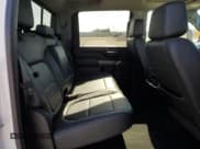 ✅ 2021 Chevrolet Silverado 2500HD LTZ • VIN: 1GC4YPEY7MF209269 • Лот: 55948895. Опубликован ранее на Copart с пробегом 70 110 миль. Бесплатный доступ к архиву аукционных продаж из США и подробный отчёт об истории автомобиля на DreamBid. Изображение 10.