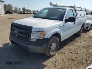 ✅ 2014 Ford F-150 XL • VIN: 1FTMF1EM7EKD09381 • Lot: 85949765. Listed on Copart with 277,984 mi. Free auction sales archive from the USA and detailed vehicle history report at DreamBid. Image 1.
