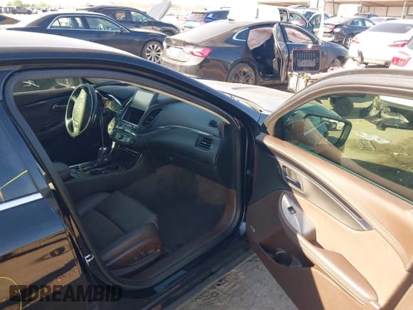 ✅ 2014 Chevrolet Impala LT • VIN: 1G1115SL5EU165976 • Lot: 43373848. Listed on IAAI with 120,897 mi. Free auction sales archive from the USA and detailed vehicle history report at DreamBid. Image 5.