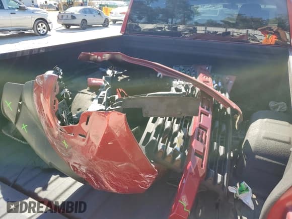 ✅ 2020 Chevrolet Silverado 1500 Custom • VIN: 1GCPWBEF2LZ306624 • Lot: 90998435. Listed on Copart with 58,804 mi. Free auction sales archive from the USA and detailed vehicle history report at DreamBid. Image 12.