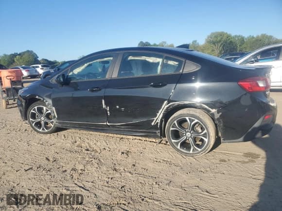 ✅ 2019 Chevrolet Cruze LT • VIN: 1G1BE5SM9K7123404 • Lot: 46878233. Listed on Copart with 81,717 mi. Free auction sales archive from the USA and detailed vehicle history report at DreamBid. Image 2.
