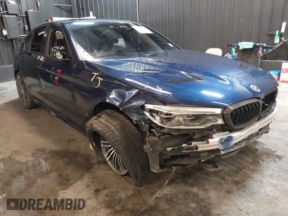 ✅ 2020 BMW 5 Series 540i xDrive • VIN: WBAJS3C04LCD33056 • Лот: 41410064. Опубликован ранее на IAAI с пробегом 71 332 миль. Бесплатный доступ к архиву аукционных продаж из США и подробный отчёт об истории автомобиля на DreamBid. Изображение 1.