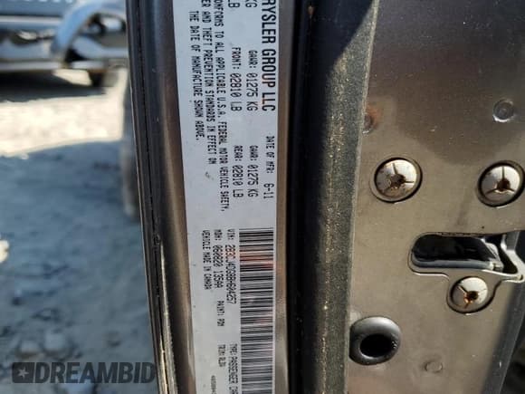 ✅ 2011 Dodge Challenger • VIN: 2B3CJ4DG8BH604257 • Lot: 72248214. Wystawiony na Copart z przebiegiem 175 404 mil. Bezpłatny archiwum sprzedaży aukcyjnych z USA i szczegółowy raport historii pojazdu na DreamBid. Zdjęcie 14.