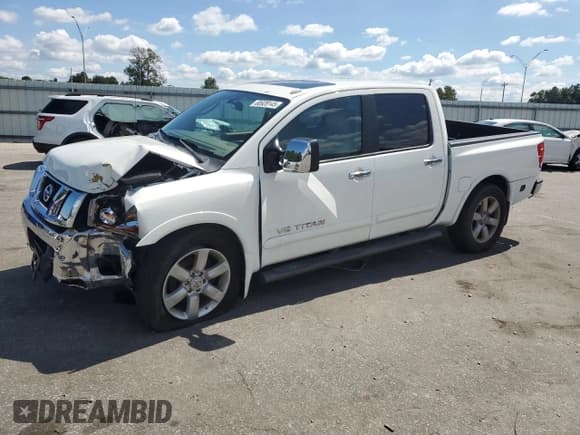 ✅ 2011 Nissan Titan SL • VIN: 1N6AA0EC9BN323597 • Lot: 68928145. Listed on Copart with 82,694 mi. Free auction sales archive from the USA and detailed vehicle history report at DreamBid. Image 1.