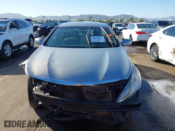 ✅ 2011 Hyundai Sonata GLS • VIN: 5NPEB4AC4BH084829 • Лот: 43573479. Опубликован ранее на IAAI с пробегом Не указан. Бесплатный доступ к архиву аукционных продаж из США и подробный отчёт об истории автомобиля на DreamBid. Изображение 12.