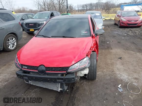 ✅ 2017 Volkswagen Golf GTI S • VIN: 3VW5T7AU5HM009256 • Lot: 41655836. Listed on IAAI with 95,931 mi. Free auction sales archive from the USA and detailed vehicle history report at DreamBid. Image 12.