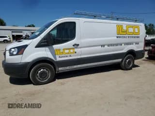 ✅ 2017 Ford Transit • VIN: 1FTYR2ZM9HKA36327 • Lot: 70396525. Wystawiony na Copart z przebiegiem 205 909 mil. Bezpłatny archiwum sprzedaży aukcyjnych z USA i szczegółowy raport historii pojazdu na DreamBid. Zdjęcie 1.