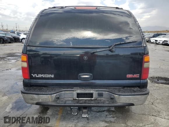 ✅ 2002 GMC Yukon SLT • VIN: 1GKEC13T72R279359 • Лот: 71013205. Опубликован ранее на Copart с пробегом 213 474 миль. Бесплатный доступ к архиву аукционных продаж из США и подробный отчёт об истории автомобиля на DreamBid. Изображение 6.