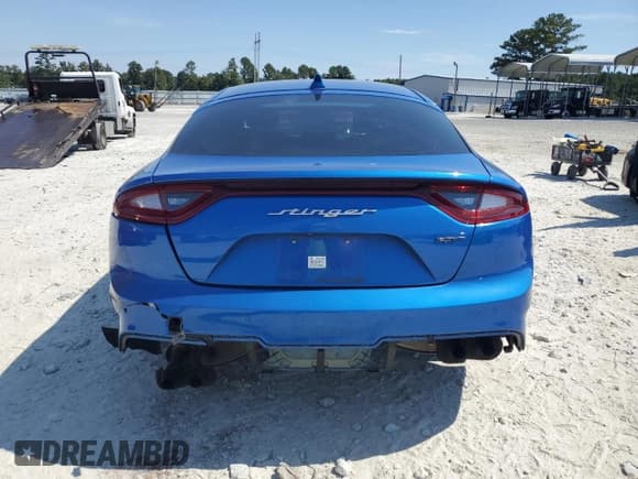 ✅ 2019 Kia Stinger GT2 • VIN: KNAE55LC5K6063733 • Lot: 80784385. Listed on Copart with 50,566 mi. Free auction sales archive from the USA and detailed vehicle history report at DreamBid. Image 6.