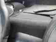 ✅ 1998 Chevrolet Corvette • VIN: 1G1YY22G8W5118626 • Lot: 80946465. Wystawiony na Copart z przebiegiem 133 198 mil mil. Skorzystaj z bezpłatnego archiwum sprzedaży aukcyjnych z USA i zobacz szczegółowy raport historii pojazdu na DreamBid. Zdjęcie 10.