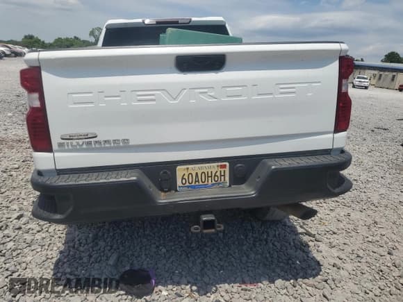✅ 2021 Chevrolet Silverado 2500HD Work Truck • VIN: 1GC4YLE78MF232253 • Lot: 57556225. Wystawiony na Copart z przebiegiem 125 621 mil. Bezpłatny archiwum sprzedaży aukcyjnych z USA i szczegółowy raport historii pojazdu na DreamBid. Zdjęcie 6.