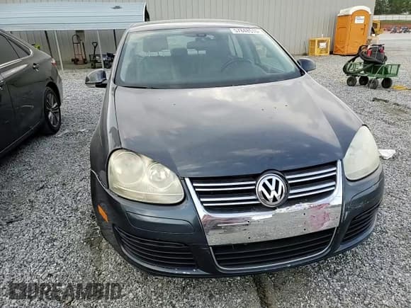 ✅ 2005 Volkswagen Jetta 2.5L • VIN: 3VWDG71K65M606300 • Lot: 57848515. Listed on Copart with 108,928 mi. Free auction sales archive from the USA and detailed vehicle history report at DreamBid. Image 13.
