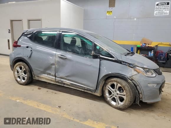 ✅ 2019 Chevrolet Bolt EV LT • VIN: 1G1FY6S09K4107801 • Lot: 82095344. Listed on Copart with 29,542 mi. Free auction sales archive from the USA and detailed vehicle history report at DreamBid. Image 4.
