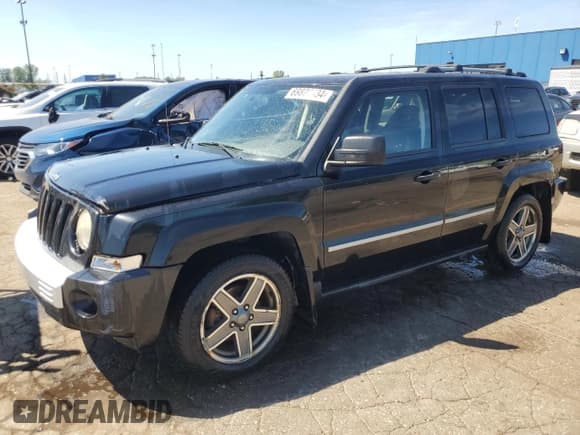 ✅ 2009 Jeep Patriot • VIN: 1J8FT48B89D141069 • Лот: 69820434. Опубликован ранее на Copart с пробегом 151 838 миль. Бесплатный доступ к архиву аукционных продаж из США и подробный отчёт об истории автомобиля на DreamBid. Изображение 1.