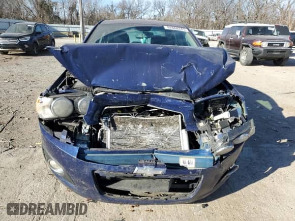 2013 Chevrolet Sonic LT с VIN 1G1JC5SH0D4122697, выставлен на аукционе Copart как лот 82868243 с пробегом 113 740 миль миль и Списание • Salvage title. История ставок и продаж доступна на DreamBid. Изображение 5.