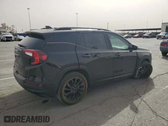 ✅ 2024 GMC Terrain SLT • VIN: 3GKALPEG0RL113428 • Lot: 49103695. Wystawiony na Copart z przebiegiem 21 676 mil. Bezpłatny archiwum sprzedaży aukcyjnych z USA i szczegółowy raport historii pojazdu na DreamBid. Zdjęcie 3.