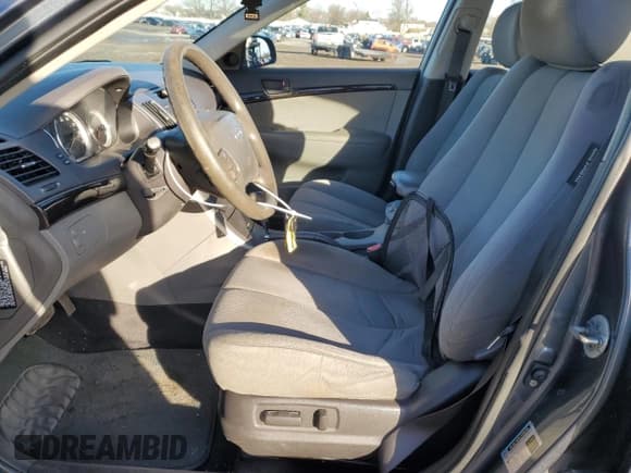 ✅ 2009 Hyundai Sonata GLS • VIN: 5NPET46C49H430569 • Lot: 84957734. Listed on Copart with 217,412 mi. Free auction sales archive from the USA and detailed vehicle history report at DreamBid. Image 7.