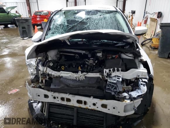 ✅ 2017 Ford Focus SE • VIN: 1FADP3F21HL304929 • Lot: 89460565. Wystawiony na Copart z przebiegiem Nie podano. Bezpłatny archiwum sprzedaży aukcyjnych z USA i szczegółowy raport historii pojazdu na DreamBid. Zdjęcie 5.