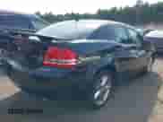 2010 Dodge Avenger R/T с VIN 1B3CC5FV2AN210903, выставлен на аукционе IAAI как лот 42812780 с пробегом 150 040 миль миль и . История ставок и продаж доступна на DreamBid. Изображение 4.