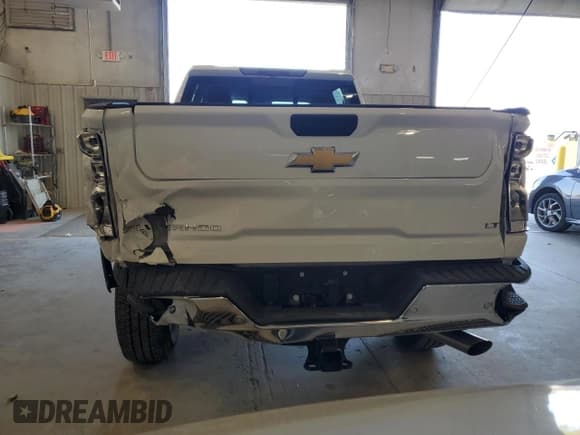 ✅ 2025 Chevrolet Silverado 2500HD LT • VIN: 2GC4KNE79S1135824 • Lot: 81041275. Wystawiony na Copart z przebiegiem 44 mil. Bezpłatny archiwum sprzedaży aukcyjnych z USA i szczegółowy raport historii pojazdu na DreamBid. Zdjęcie 6.