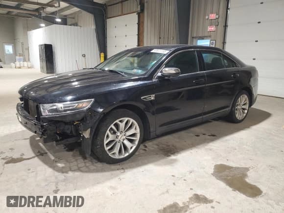 ✅ 2018 Ford Taurus Limited • VIN: 1FAHP2F85JG109639 • Lot: 93831155. Listed on Copart with 108,875 mi. Free auction sales archive from the USA and detailed vehicle history report at DreamBid. Image 1.
