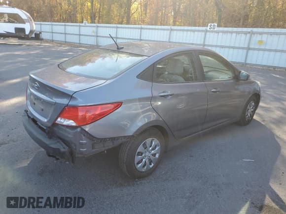 ✅ 2017 Hyundai Accent SE • VIN: KMHCT4AE5HU181943 • Лот: 77427674. Опубликован ранее на Copart с пробегом 109 470 миль. Бесплатный доступ к архиву аукционных продаж из США и подробный отчёт об истории автомобиля на DreamBid. Изображение 3.