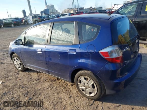 ✅ 2012 Honda Fit • VIN: JHMGE8H30CC026645 • Лот: 43527129. Опубликован ранее на IAAI с пробегом 157 892 миль. Бесплатный доступ к архиву аукционных продаж из США и подробный отчёт об истории автомобиля на DreamBid. Изображение 14.