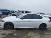 ✅ 2018 Alfa Romeo Giulia Ti Sport • VIN: ZARFAEEN8J7596983 • Лот: 42288356. Опубликован ранее на IAAI с пробегом 78 696 миль. Бесплатный доступ к архиву аукционных продаж из США и подробный отчёт об истории автомобиля на DreamBid. Изображение 14.