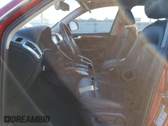 ✅ 2010 Audi Q5 • VIN: WA1LKBFP2AA096775 • Lot: 87032914. Wystawiony na Copart z przebiegiem 209 857 mil. Bezpłatny archiwum sprzedaży aukcyjnych z USA i szczegółowy raport historii pojazdu na DreamBid. Zdjęcie 7.