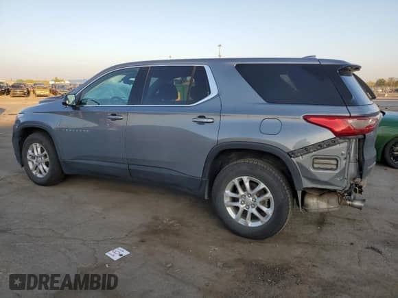 2018 Chevrolet Traverse LS with VIN 1GNEVFKW2JJ179107, listed as a Copart auction lot 81026935 with 123,267 mi miles and Clean title. Bid and sale history available at DreamBid. Image 2.
