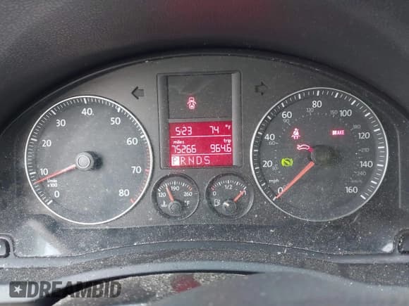 ✅ 2009 Volkswagen Jetta S • VIN: 3VWJM71KX9M097779 • Lot: 43749490. Listed on IAAI with 75,266 mi. Free auction sales archive from the USA and detailed vehicle history report at DreamBid. Image 7.