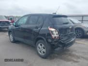 ✅ 2021 Chevrolet Trax LS • VIN: KL7CJNSBXMB302442 • Lot: 42365258. Listed on IAAI with 79,224 mi. Free auction sales archive from the USA and detailed vehicle history report at DreamBid. Image 3.