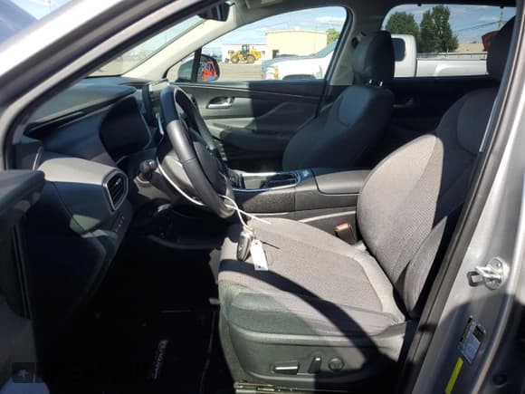 ✅ 2022 Hyundai Santa Fe SEL • VIN: 5NMS6DAJ9NH425651 • Lot: 82328825. Listed on Copart with 25,999 mi. Free auction sales archive from the USA and detailed vehicle history report at DreamBid. Image 7.