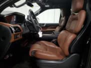 ✅ 2023 Lincoln Navigator Reserve • VIN: 5LMJJ3LG2PEL02276 • Lot: 60421935. Wystawiony na Copart z przebiegiem 31 917 mil. Bezpłatny archiwum sprzedaży aukcyjnych z USA i szczegółowy raport historii pojazdu na DreamBid. Zdjęcie 7.