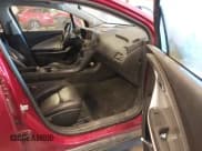 ✅ 2011 Chevrolet Volt • VIN: 1G1RD6E40BU101859 • Lot: 43627019. Wystawiony na IAAI z przebiegiem Nie podano. Bezpłatny archiwum sprzedaży aukcyjnych z USA i szczegółowy raport historii pojazdu na DreamBid. Zdjęcie 5.