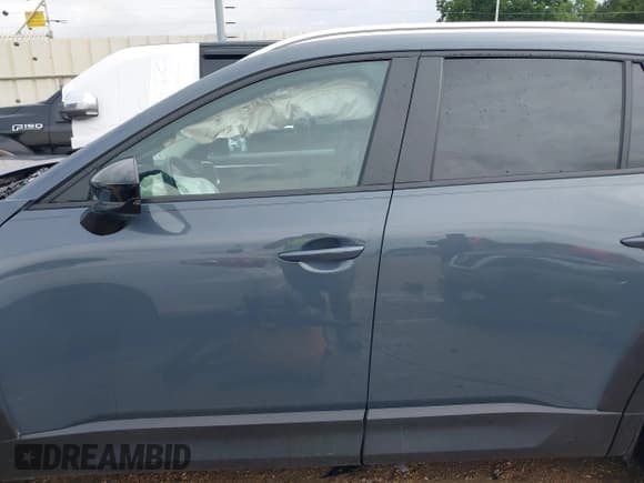 ✅ 2023 Mazda CX-50 S Preferred Plus • VIN: 7MMVABCM0PN131679 • Лот: 42769556. Опубликован ранее на IAAI с пробегом 33 232 миль. Бесплатный доступ к архиву аукционных продаж из США и подробный отчёт об истории автомобиля на DreamBid. Изображение 14.