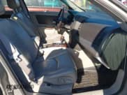 ✅ 2004 Cadillac SRX • VIN: 1GYEE637340166600 • Lot: 43337826. Listed on IAAI with 177,994 mi. Free auction sales archive from the USA and detailed vehicle history report at DreamBid. Image 5.