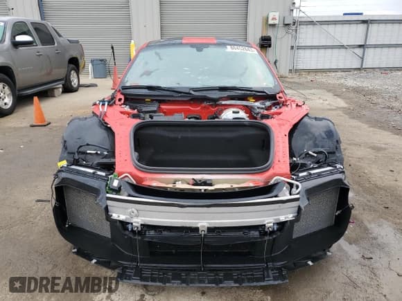 ✅ 2018 Porsche 911 GT2 RS • VIN: WP0AE2A9XJS185792 • Лот: 80452643. Опубликован ранее на Copart с пробегом Не указан. Бесплатный доступ к архиву аукционных продаж из США и подробный отчёт об истории автомобиля на DreamBid. Изображение 5.